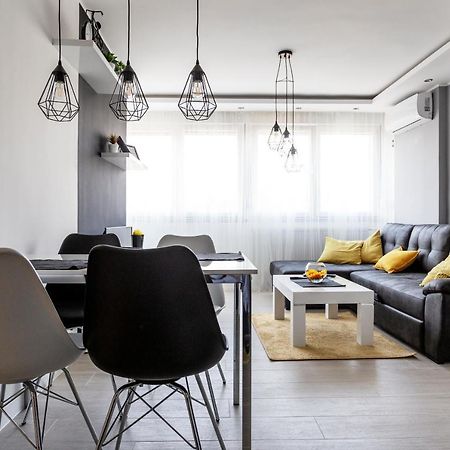 Park Apartment Novi Sad Ngoại thất bức ảnh