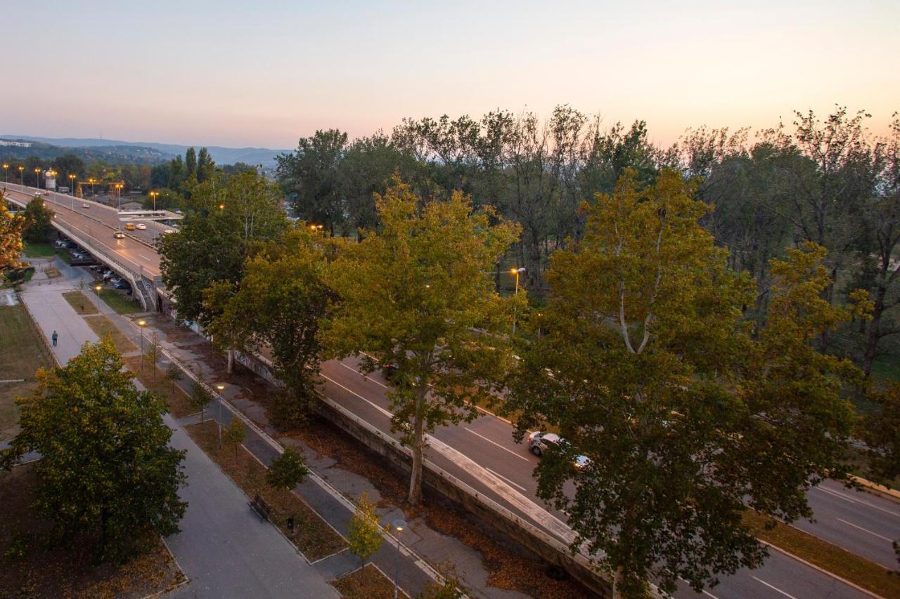 Park Apartment Novi Sad Ngoại thất bức ảnh